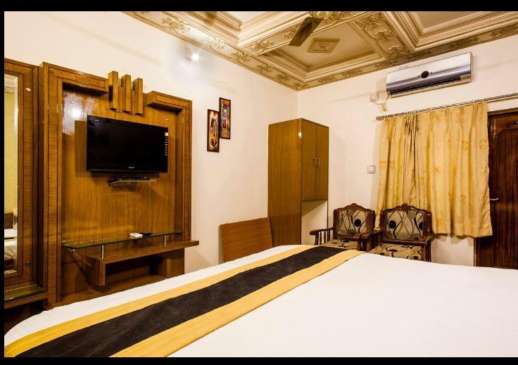 Hotel Bharat Niwas Bikaner Ngoại thất bức ảnh
